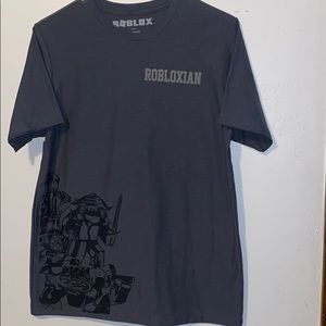 💲💲Mix match 2 for $8 💲💲
Roblox gray shirt sleeve shirt